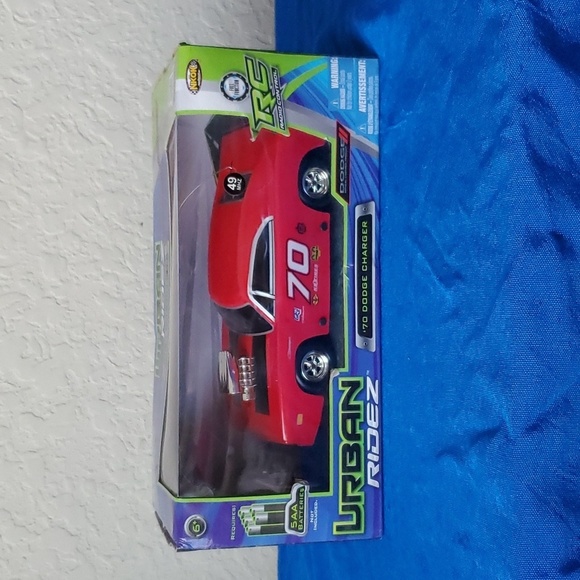 1970 Dodge Charger Urban Ridez RC Full Function B/O 1:24 Scale - Picture 1 of 10